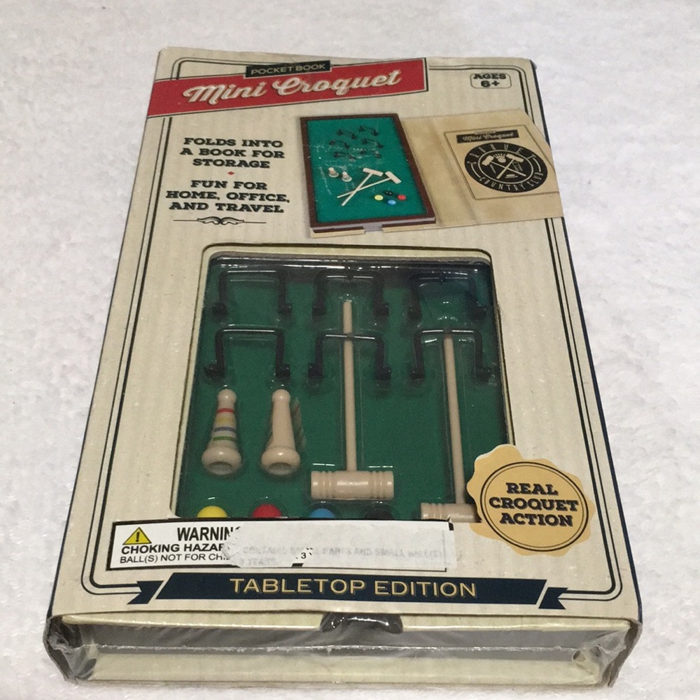 Pocketbook Mini tabletop Croquet set NWOT